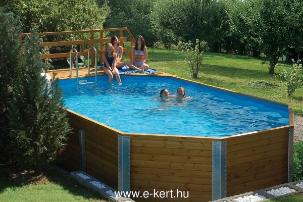 Medence telepítés, felszín feletti kerti medence építés könnyen gyorsan Medence építés többféle méretben