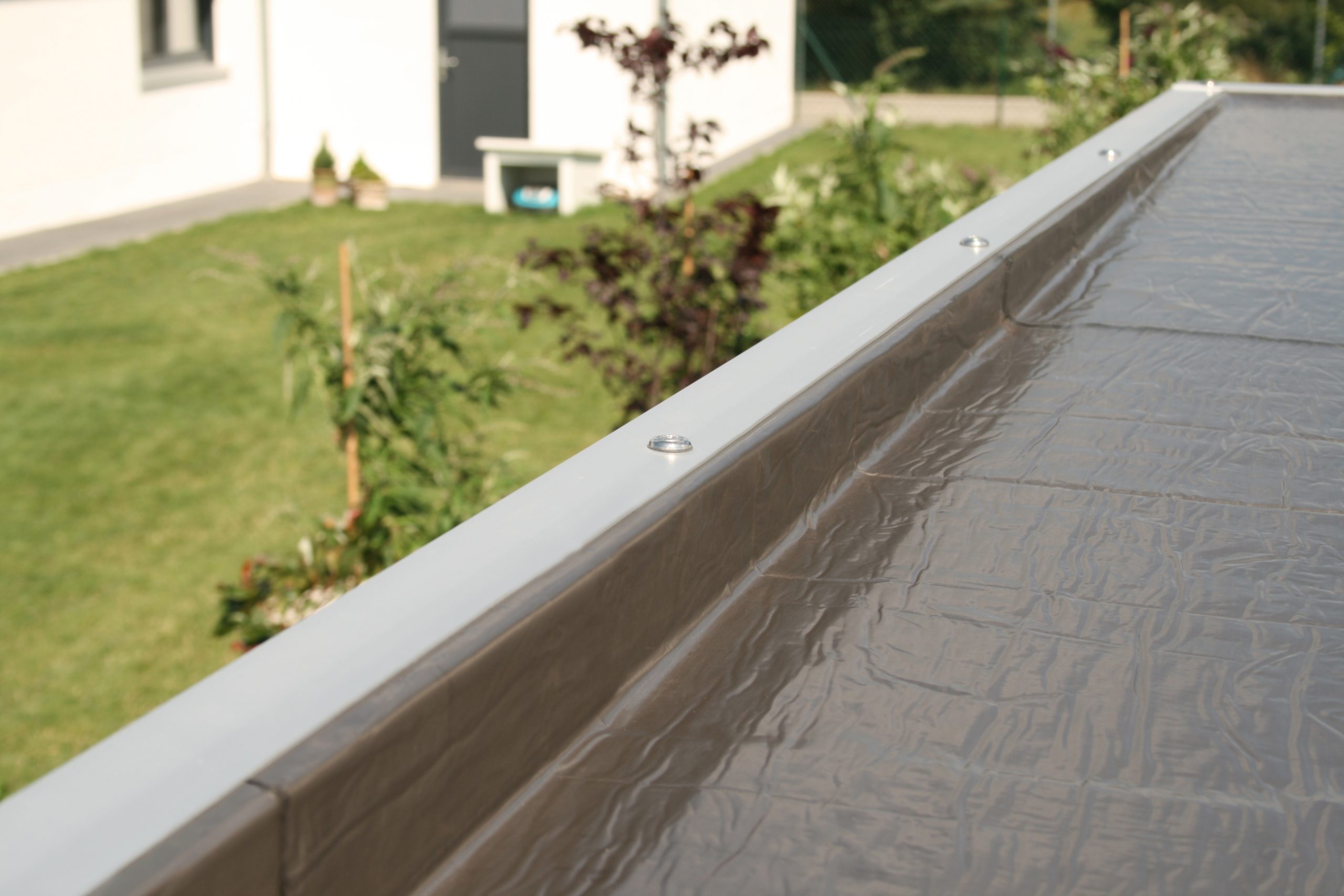 Faház lapostetős vízszigeteléshez KSK-M ragasztható lemez