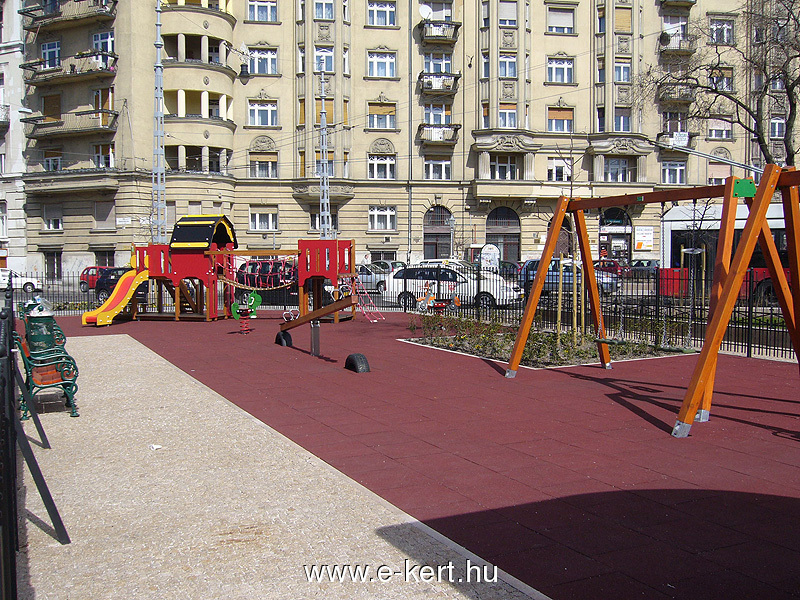 GYEREK JÁTSZÓTÉR HINTA CSÚSZDÁVAL - Image 3